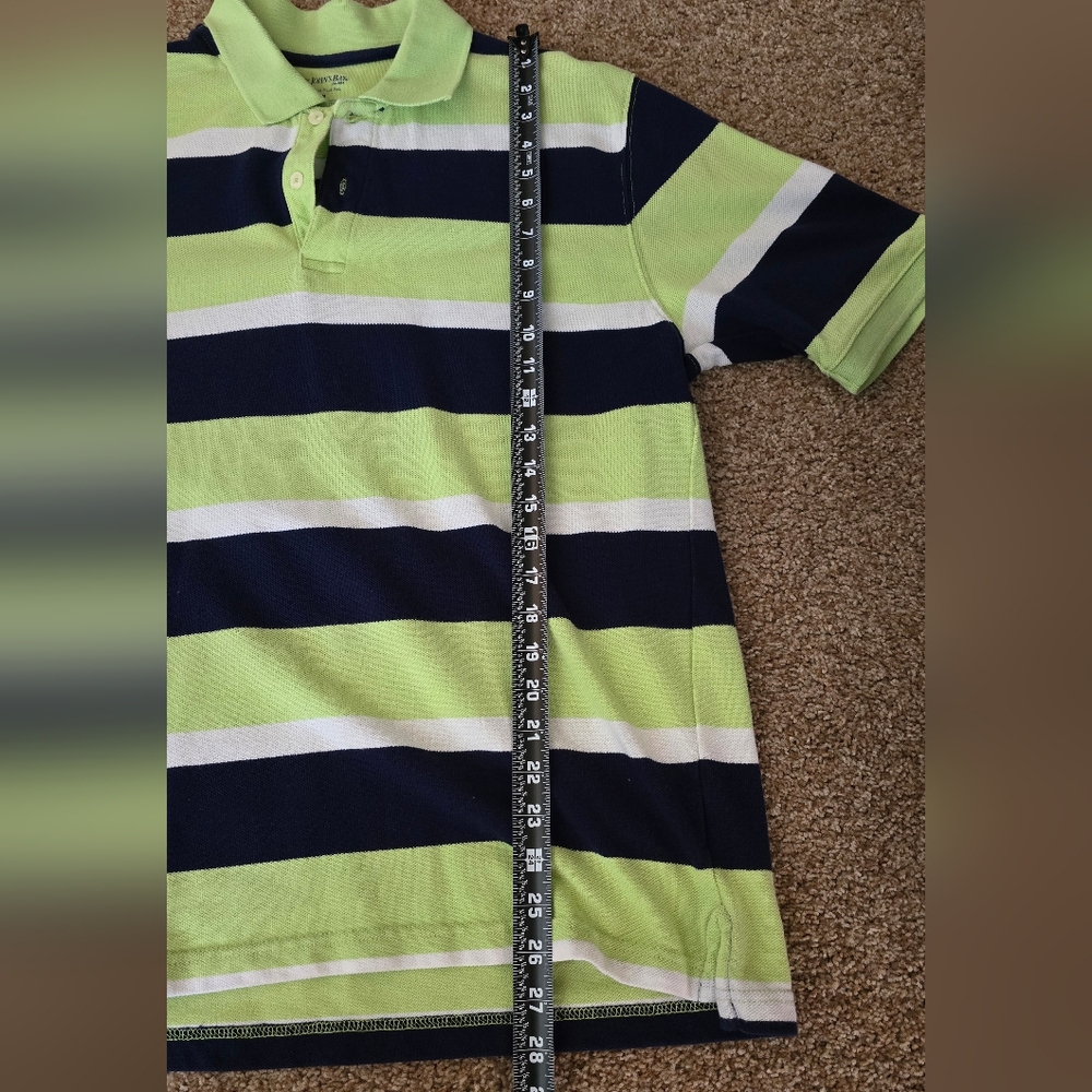St. Johns Bay Polo Shirt. Size M - Picture 4 of 6